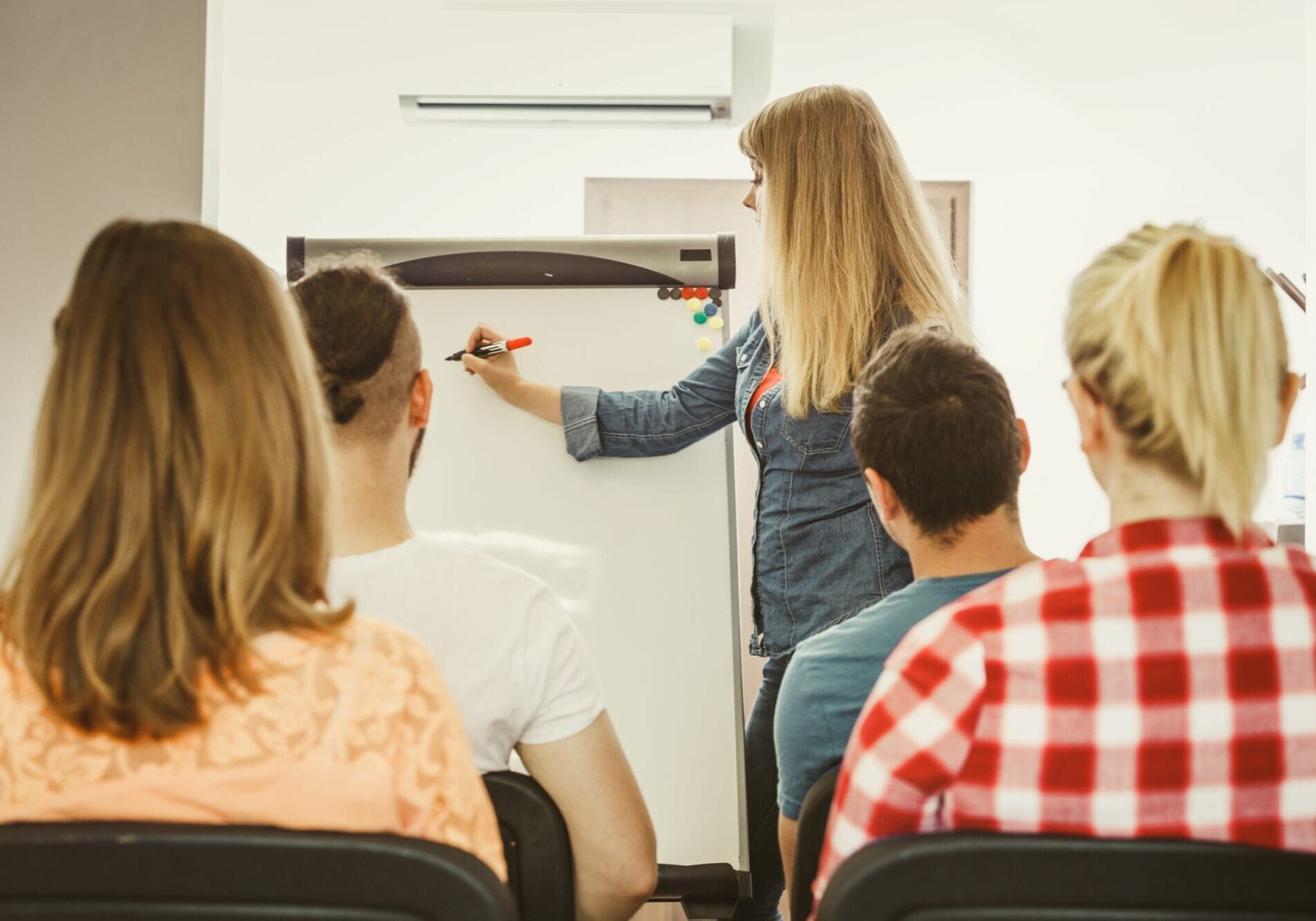 AdobeStock_224546222_web AdobeStock_224546222_web
